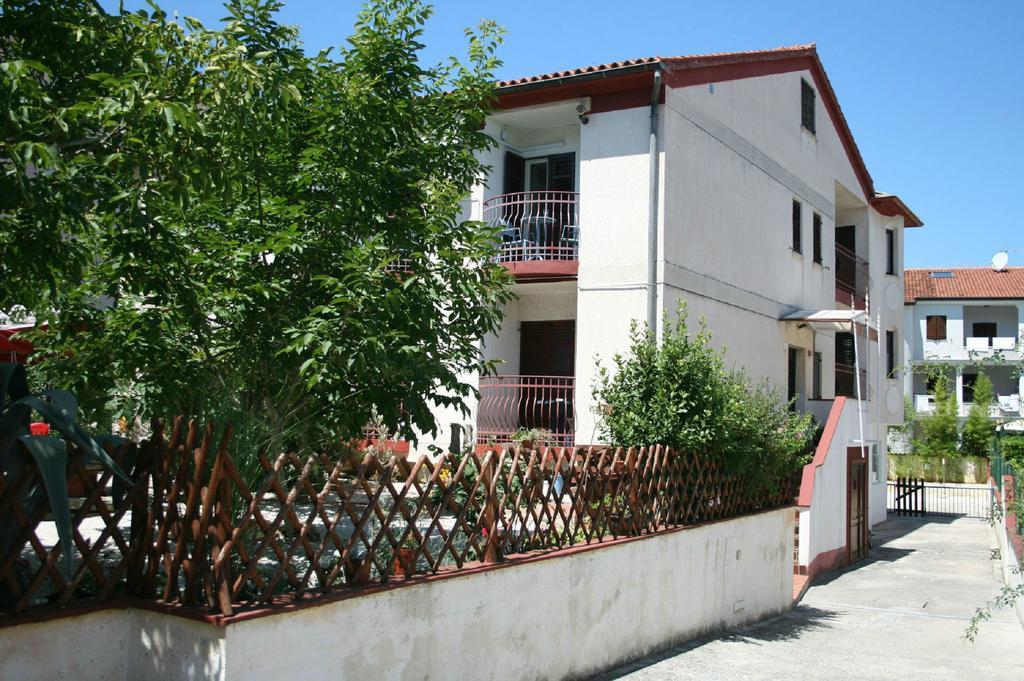 Apartments Nea Rovinj Buitenkant foto